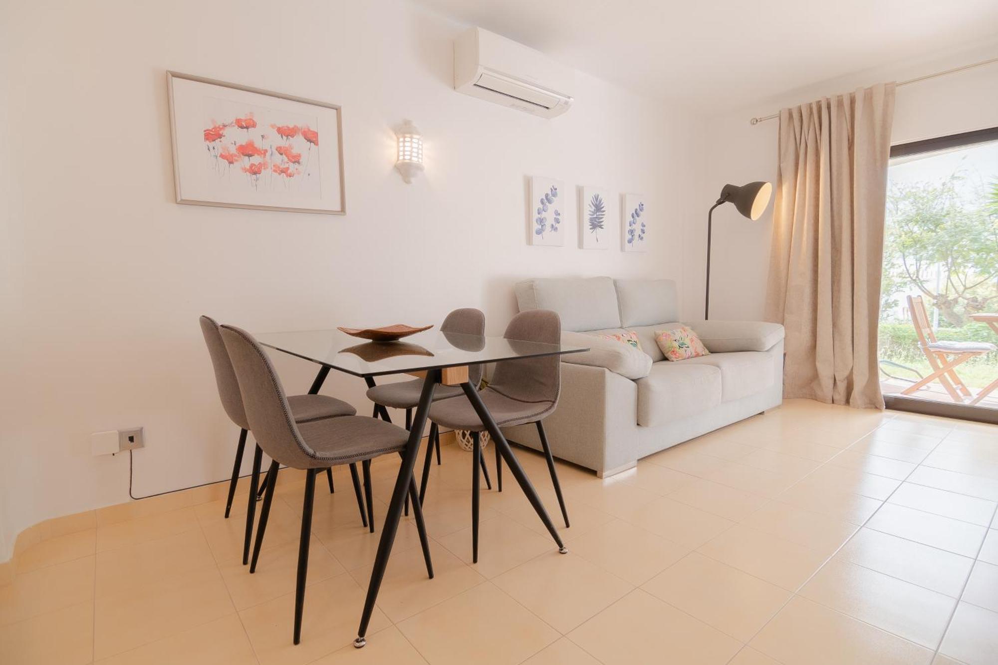 Seacoast Retreat With Pool And Beach Access By Drago Rentals อัลบูเฟรา ภายนอก รูปภาพ